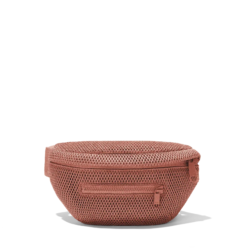 Ace Fanny Pack in Warm Dust Air Mesh