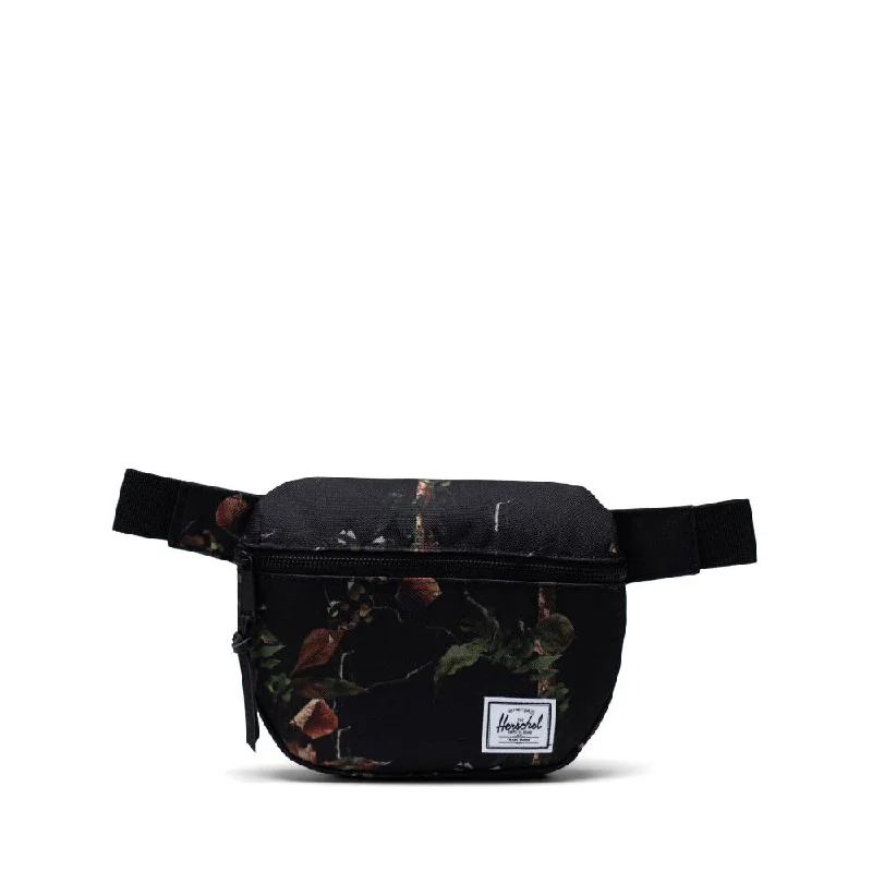 Fifteen Hip Pack (Forest Camo)