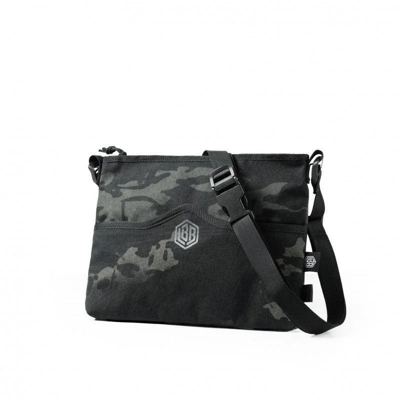 Life Behind Bars Sacoche - X50 Multicam Black Sling Bag