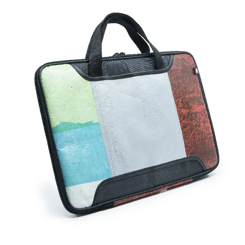 Tanah Laptop Bag - Upcycled Plastic